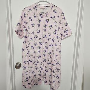 Adonna Pink & Purple Floral Quilted Robe Zipper Short Sleeve Size M
